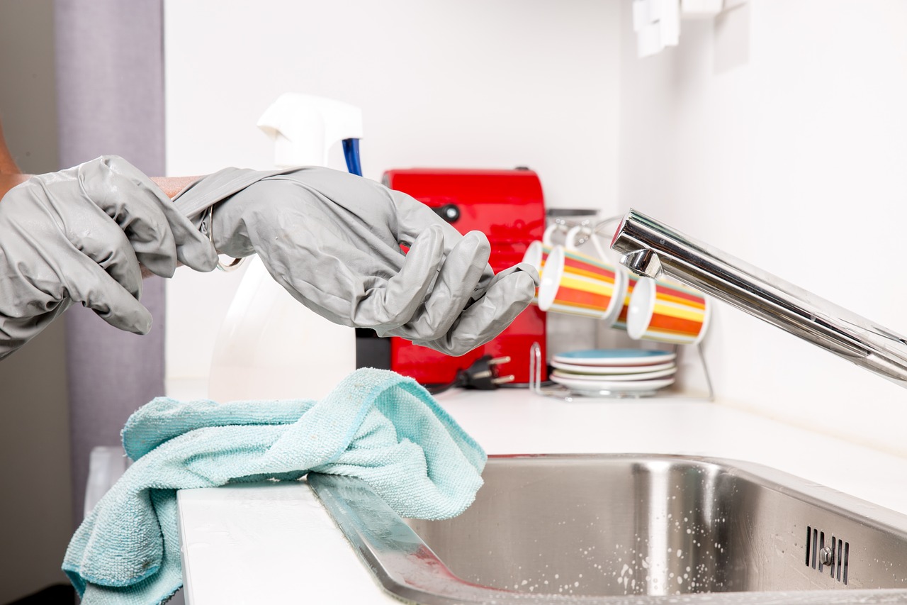 Productos de limpieza a Granel en Ecodroguería guantes limpieza